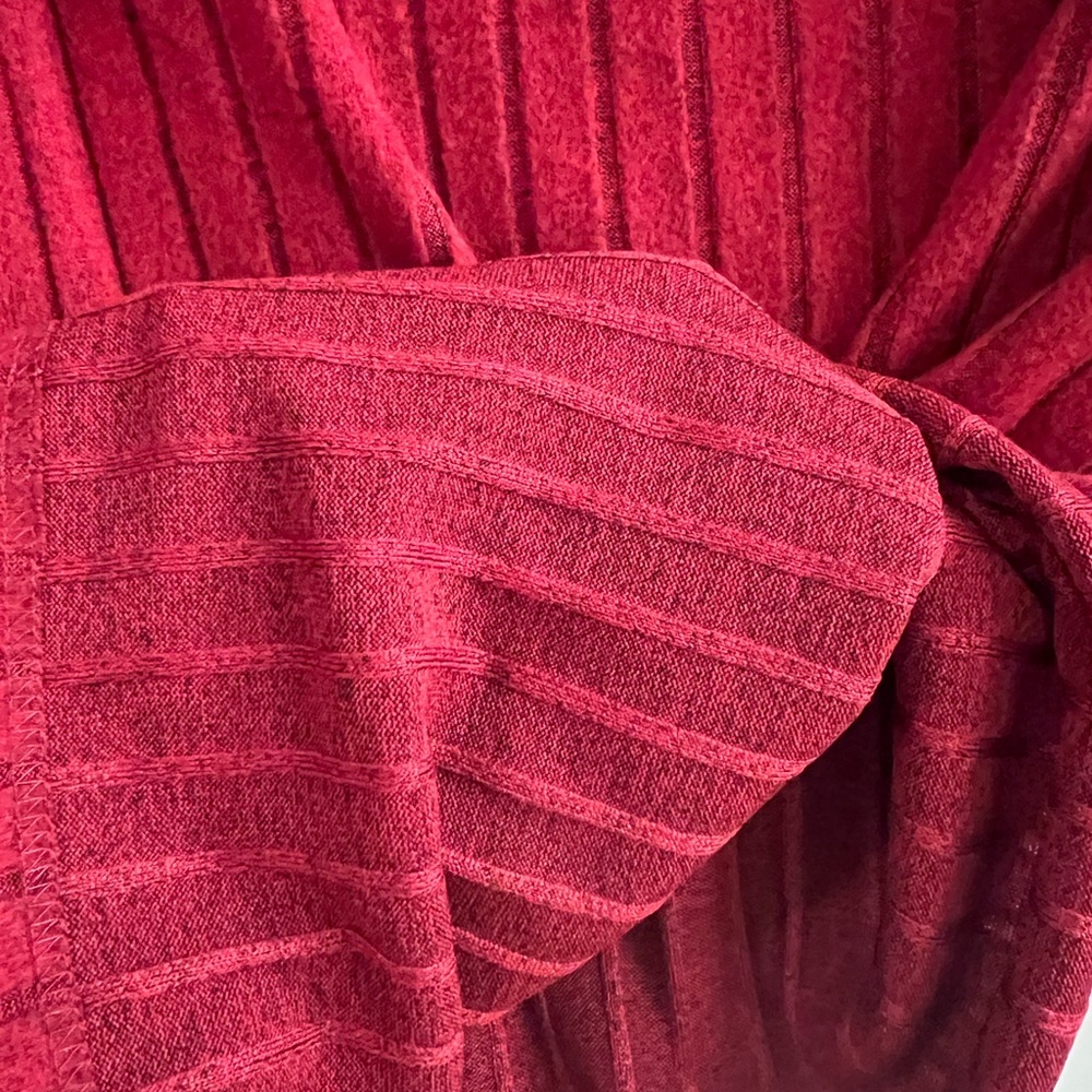 Red Ribbed Knit Sweater - Picture 6 of 7